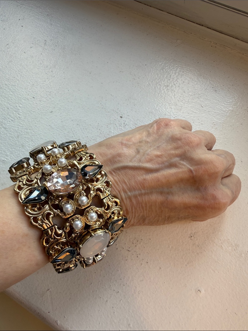 Ornate Gold Tone Stretch Statement Bracelet w/Faux Pearls & Crystal Cabochons.